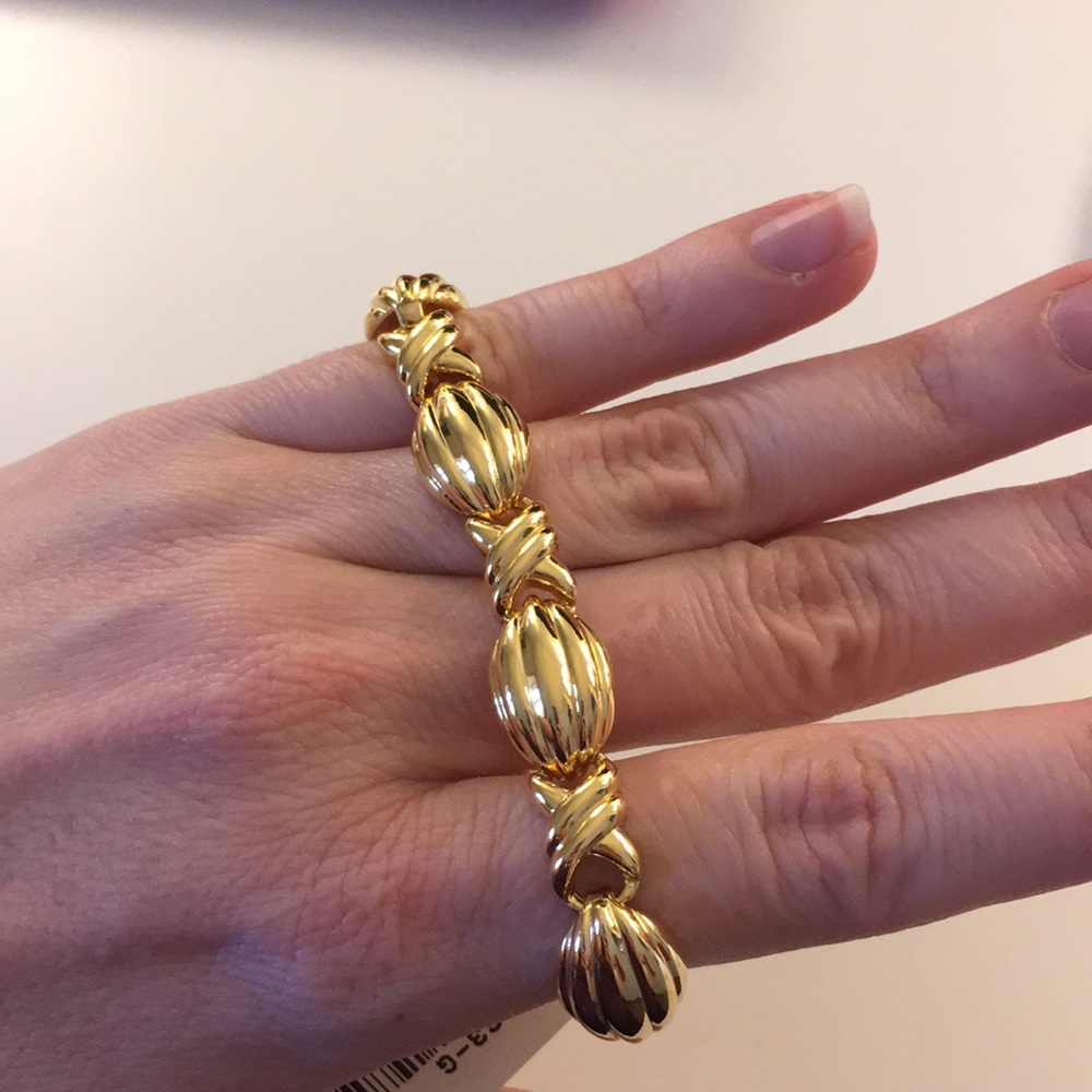 Gold vintage Napier bracelet